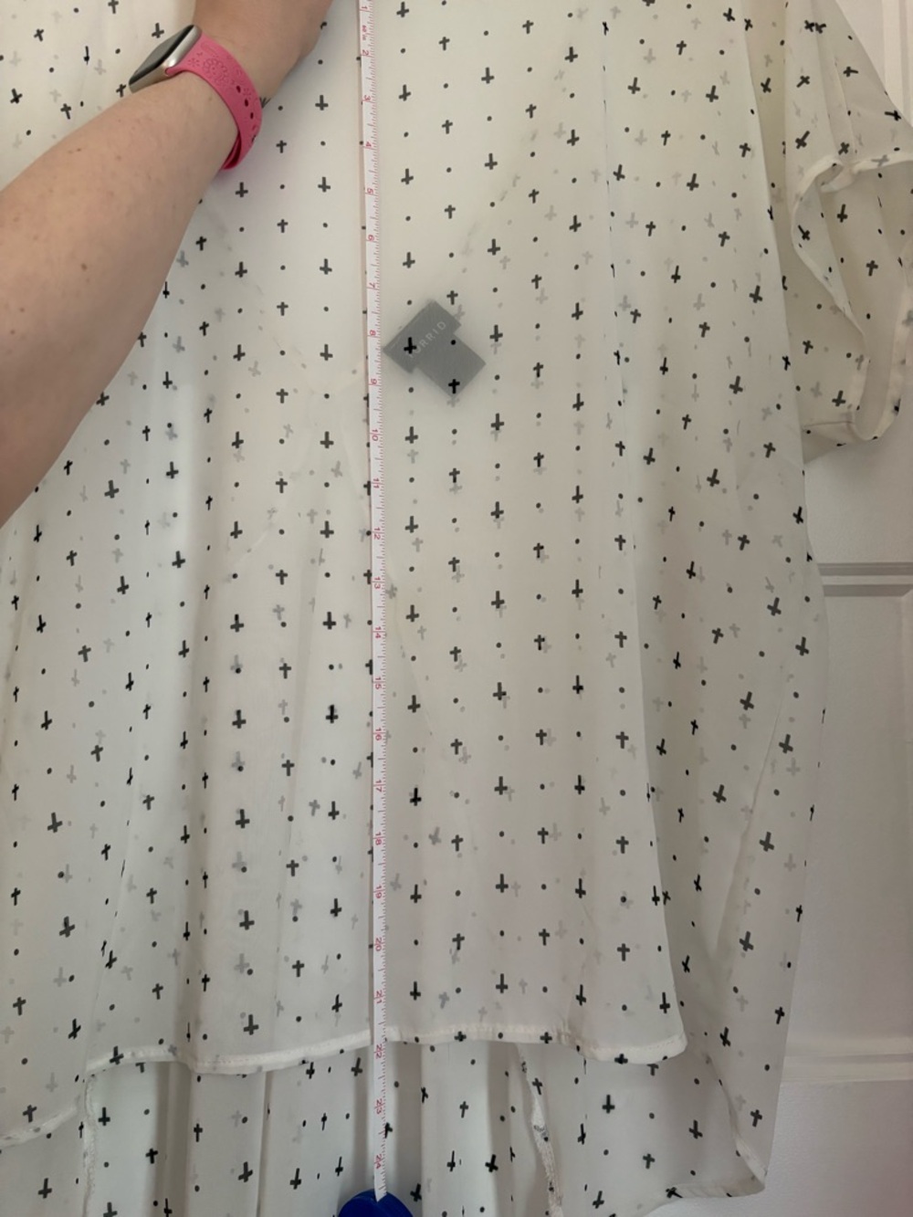 torrid White Sheer High-Low Blouse with Black Cross Print - Picture 7 of 7